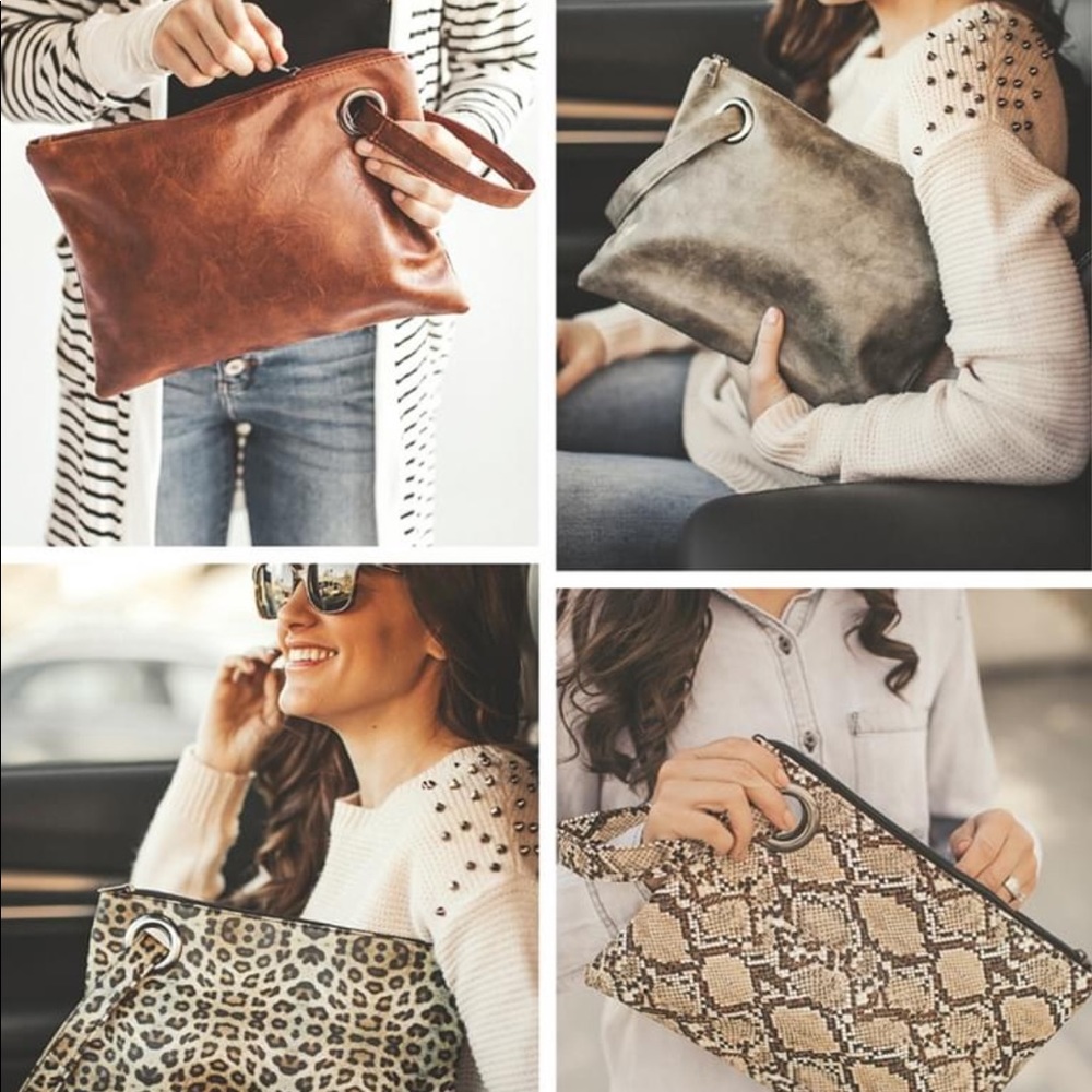 Cute Clutch bag in snakeskin - Picture 5 of 15